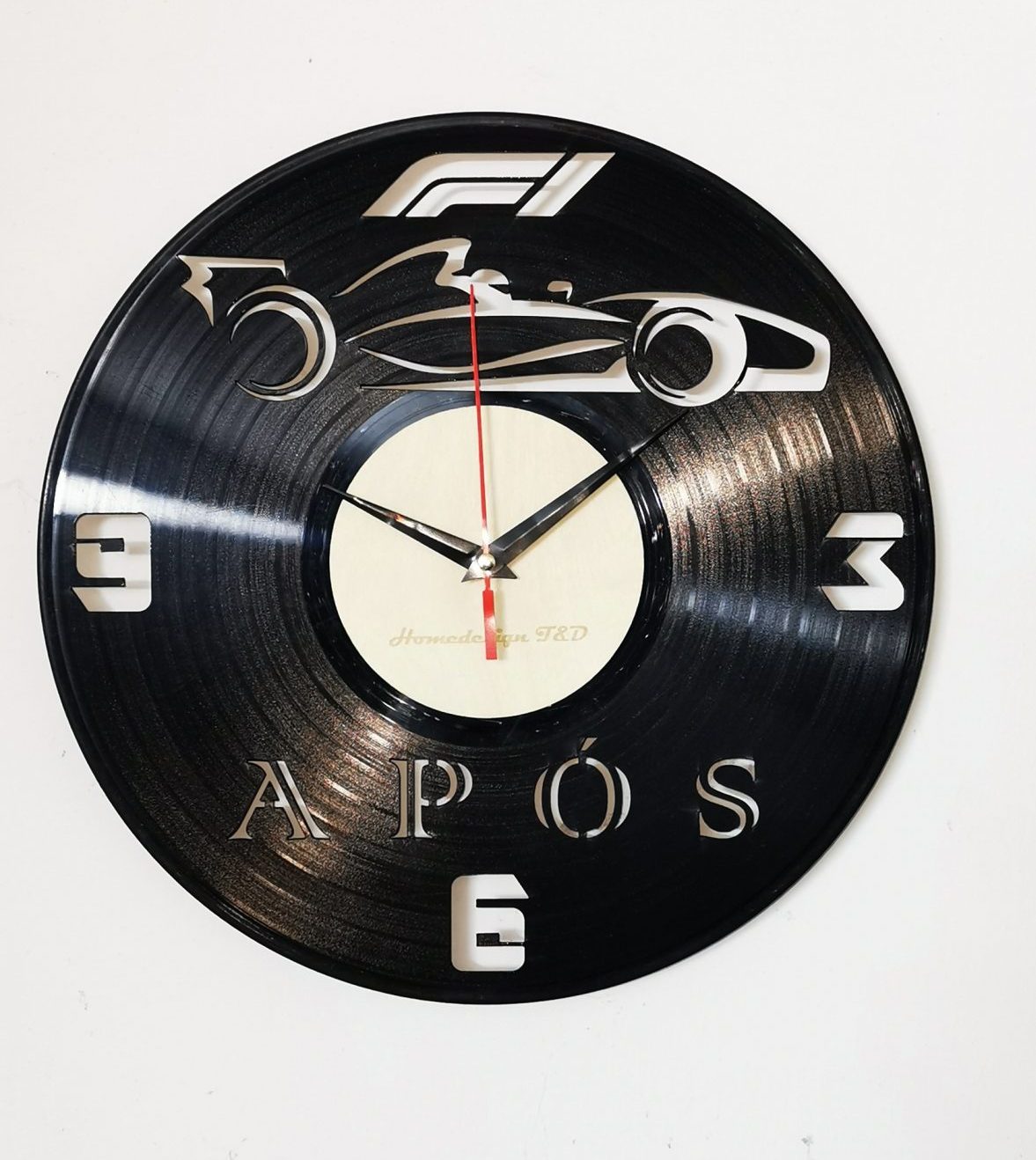 Hodiny z vinylu - formula1 logo Hodiny z vinylu - formula1 logo